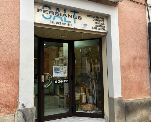 Persianes Salt